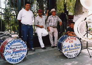 Músicos en la plaza de Jerez