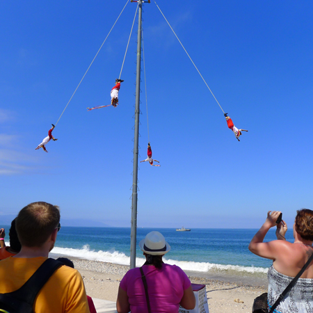 Papantla flyers thrill the crowds